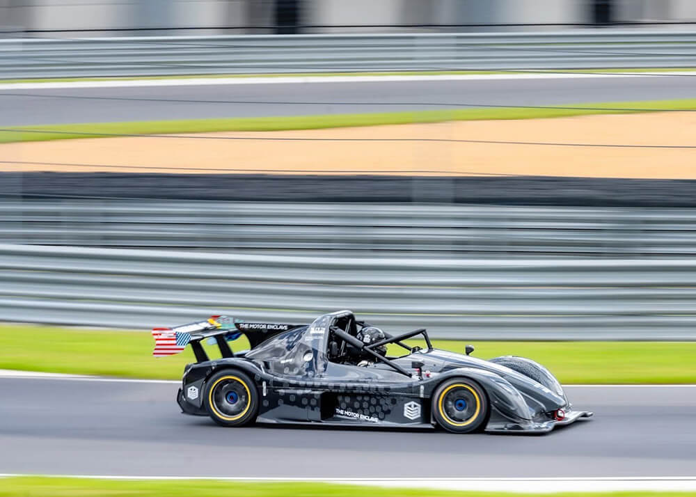 radical car on track black